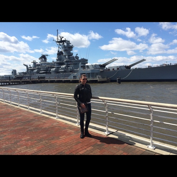 Welcome Posh friends 👸🏻 - Picture 3 of 7